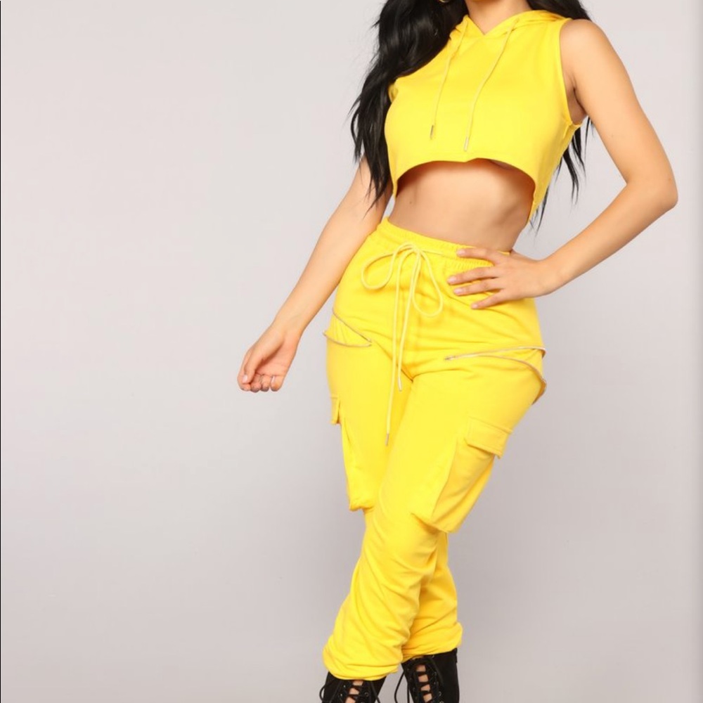 Averi Active Set - Yellow
